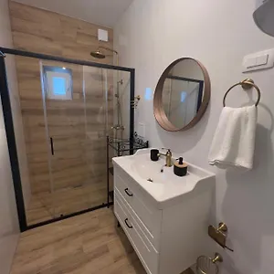  Apartamento Romana - Free Private Parking Eslovenia